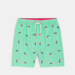 شورت سباحة قصير أخضر اللون...